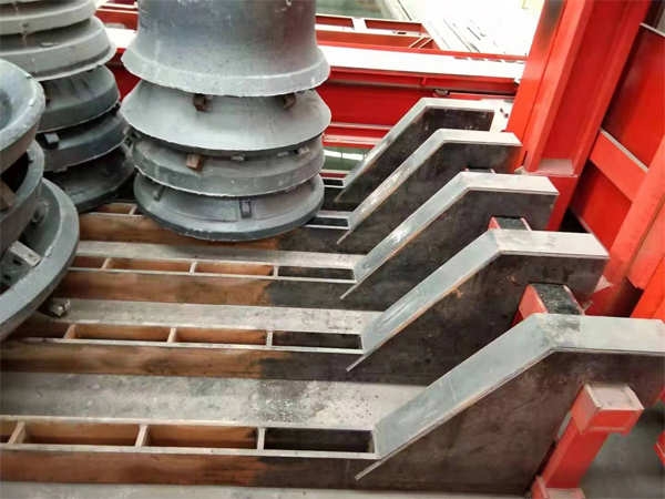 �ɿؚ����ʽ��܇�t���a(ch��n)��